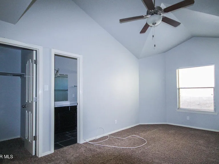 4833 Adrian Campos St — Photo 21