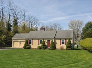 180 Poppasquash Rd, Bristol, RI 02809