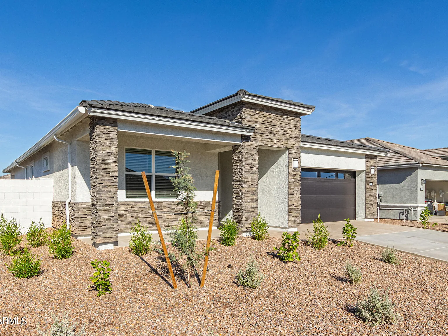 4 bed, 2.0 bath, 1836 sqft, $1,950 — Photo 4