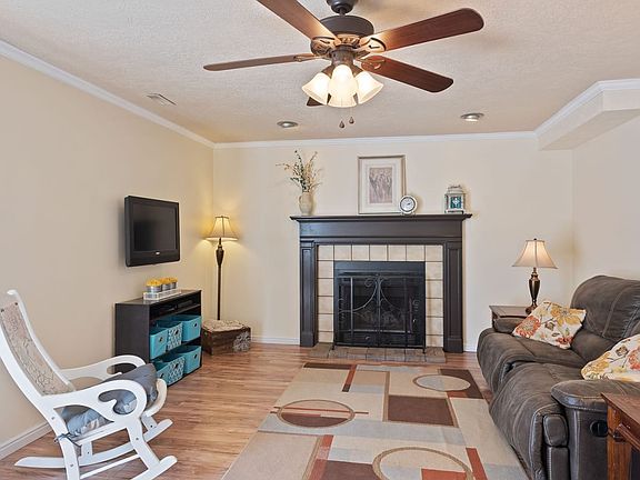 3rd image of 3749 W Christy Hill Way