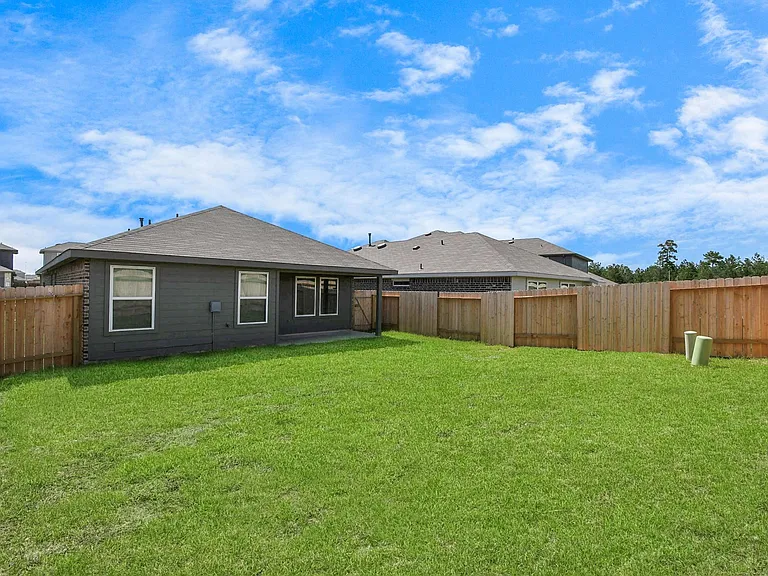 24430 Elmwood Falls Dr — Photo 31