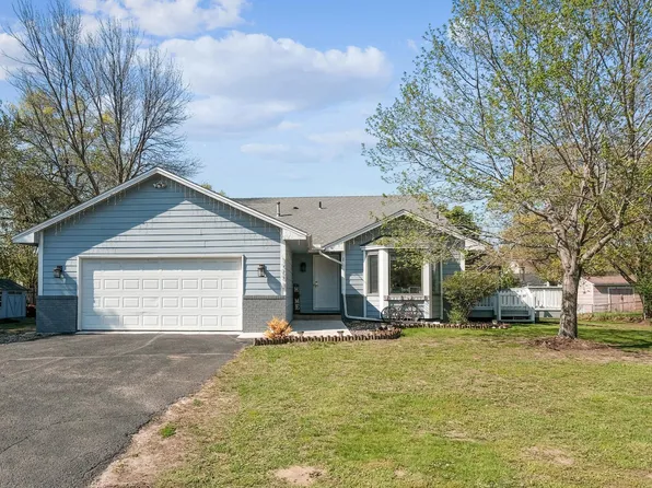 1905 125th Ave NE, Blaine, MN 55449