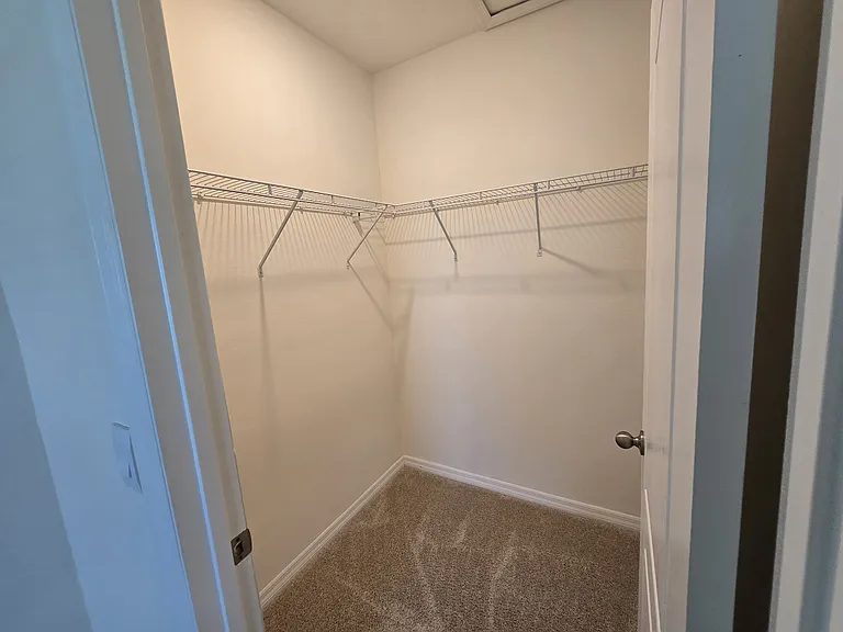 1301 Isleta Loop #1301 — Photo 16