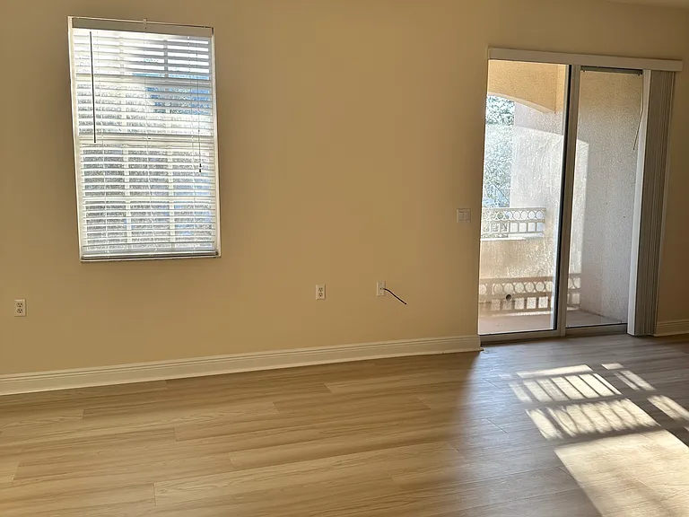 3948 Pomodoro Cir #304 — Photo 8