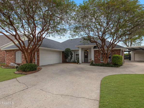 2008 Windmill Cir, New Iberia, LA 70563