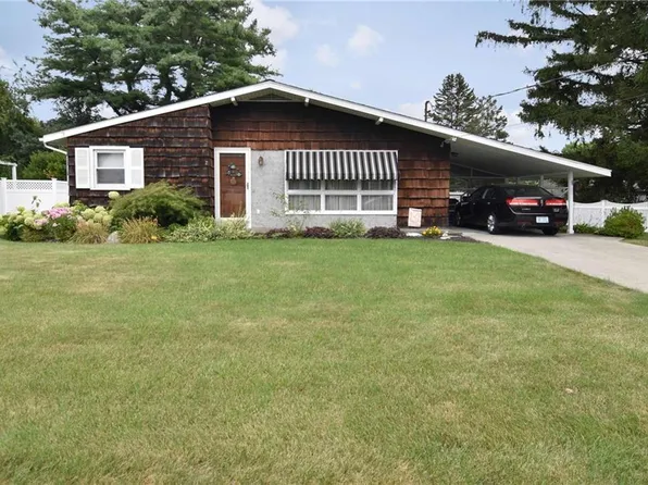 2 Highview Ave, Warren, RI 02885