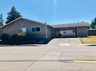 4334 Walnut Dr, Eureka, CA 95503