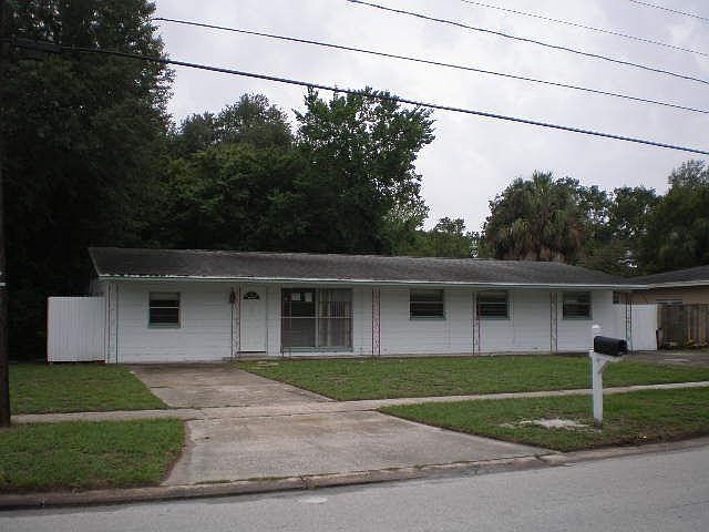 1st image of 4104 W Iowa Ave