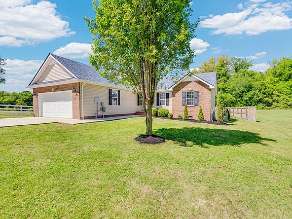 4th image of 95 Creek Ln