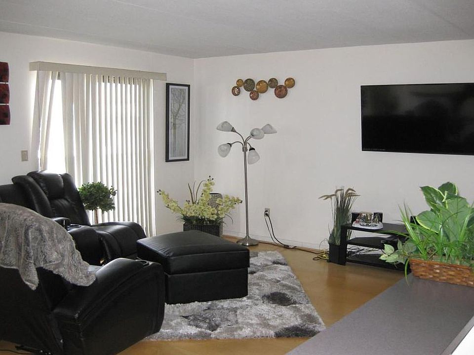 1st image of 10 Flatlands 9th St Unit 15C