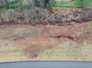 1121 Augusta Cir, North Huntingdon, PA