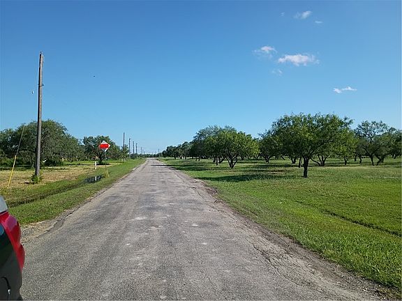 5th image of 356 Deer Meadows Dr