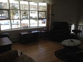 5th image of 209 Avondale Ct