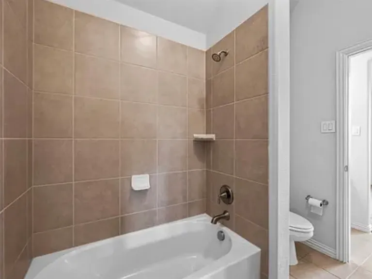 1018 Ivy Charm Way — Photo 18