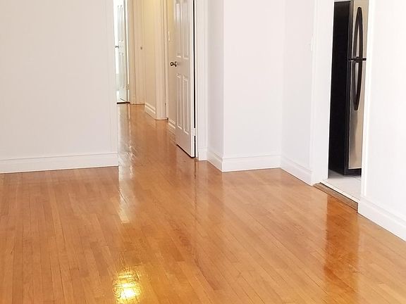 4th image of 1753 E Ocean Blvd APT 14