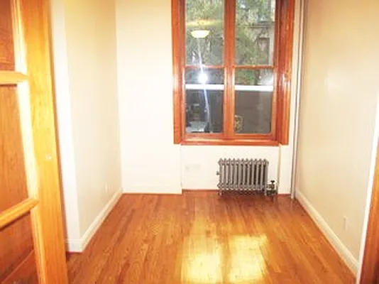 Rented by Citi Habitats | media 7