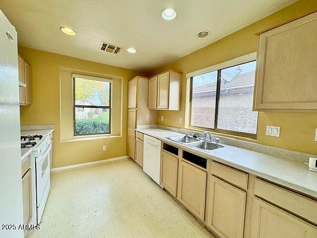 16215 W YOUNG Street, Surprise, AZ 85374 | Zillow