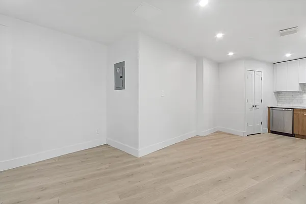 Rented by Brown Harris Stevens | media 12