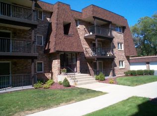 18135 Martin Ave #18133-1S, Homewood, IL 60430