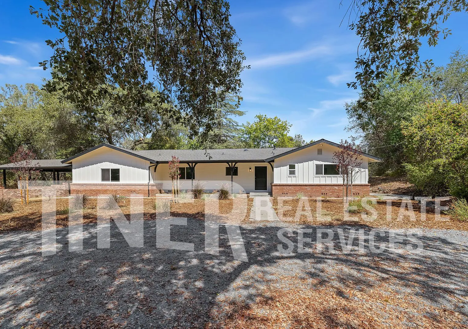 8683 King Rd - Tier 1 - Remodeled Home in Country Setting — Photo 1