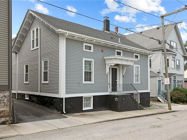 13 Sherman St #1 — Photo 1