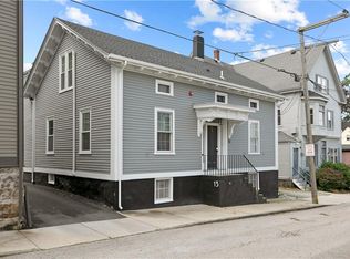 13 Sherman St, Newport, RI 02840