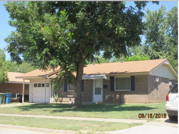 313 Winding Ln, Edmond, OK 73003