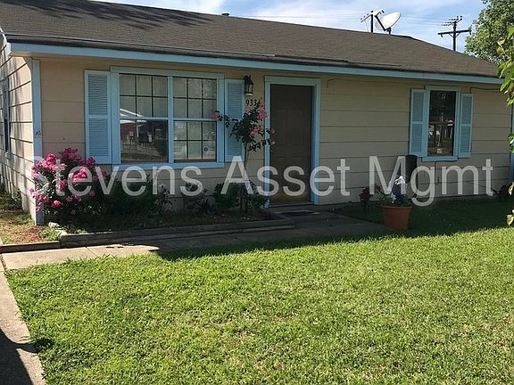 2nd image of 9334 Normandie Dr