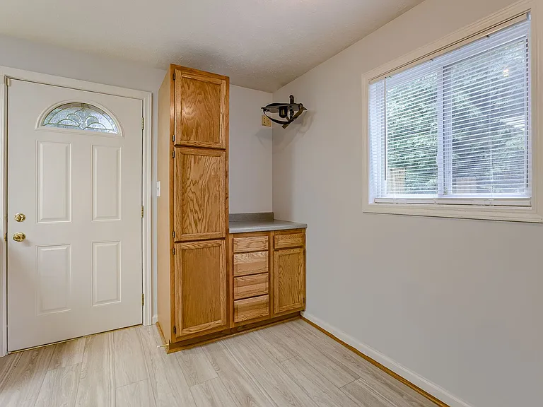 1230 Cole Creek Dr — Photo 10