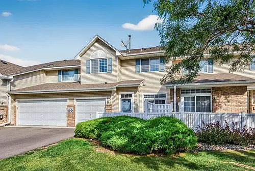 15593 Garnet Way Photo 1