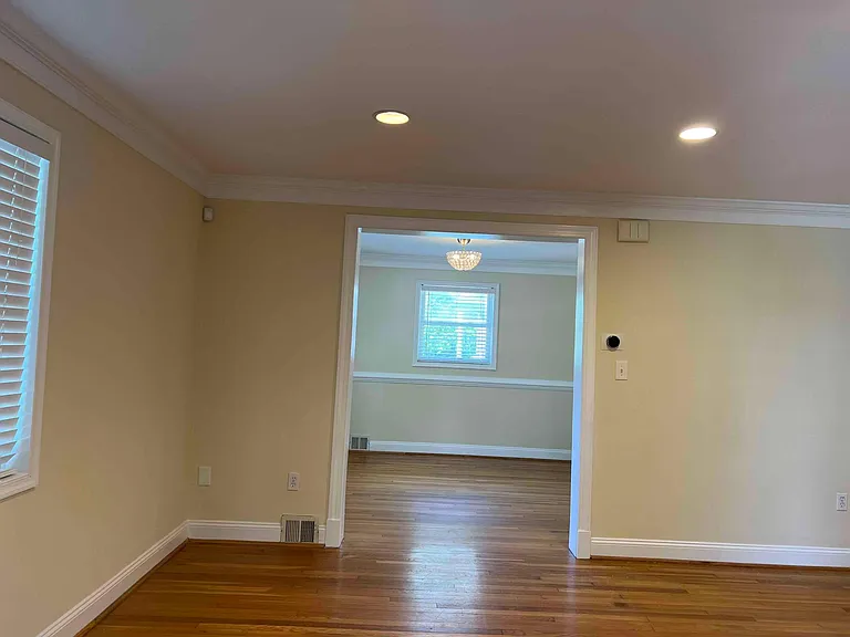 4717 Arlington Blvd — Photo 4
