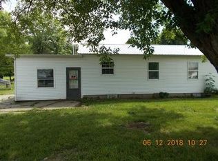 2090 S County Road 50 E, Connersville, IN 47331