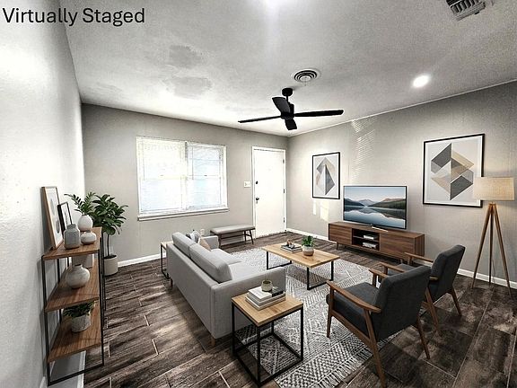 4th image of 604 E 4th St