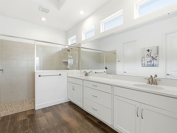 5th image of 312 Aquamarine Way