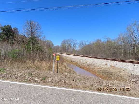 2nd image of 2059 Westover Rd