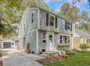 2437 N 83rd St, Wauwatosa, WI 53213