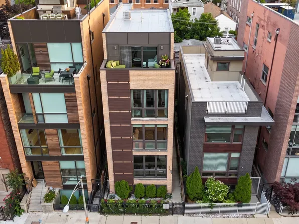 722 N Ada St #3, Chicago, IL 60642