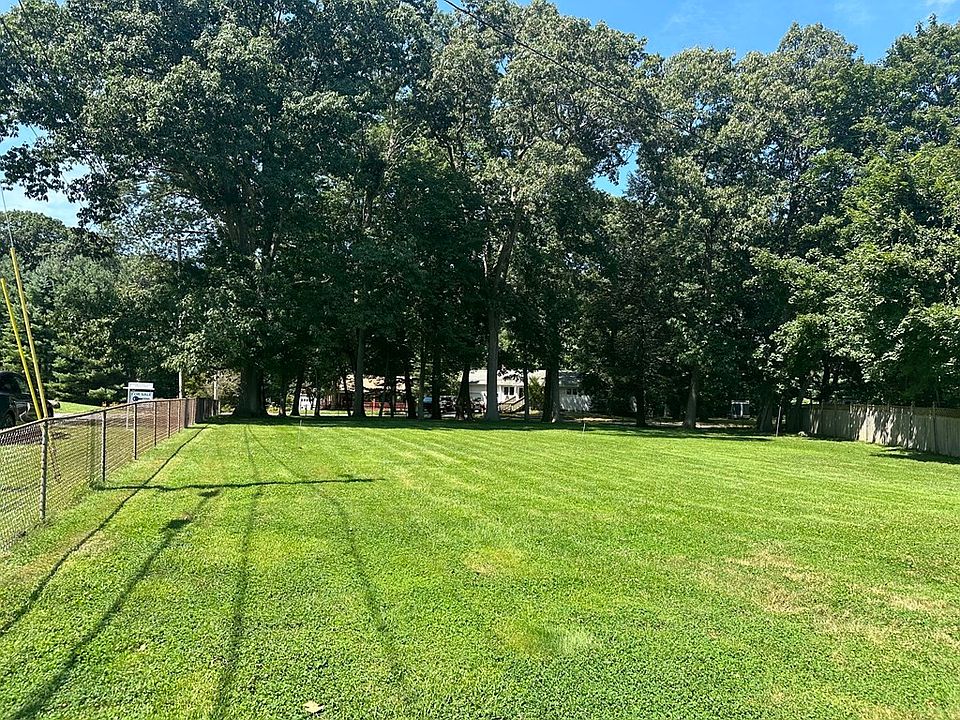 1st image of 0 Metropolitan Park Ave