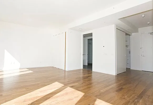 Rented by AA Management | media 19