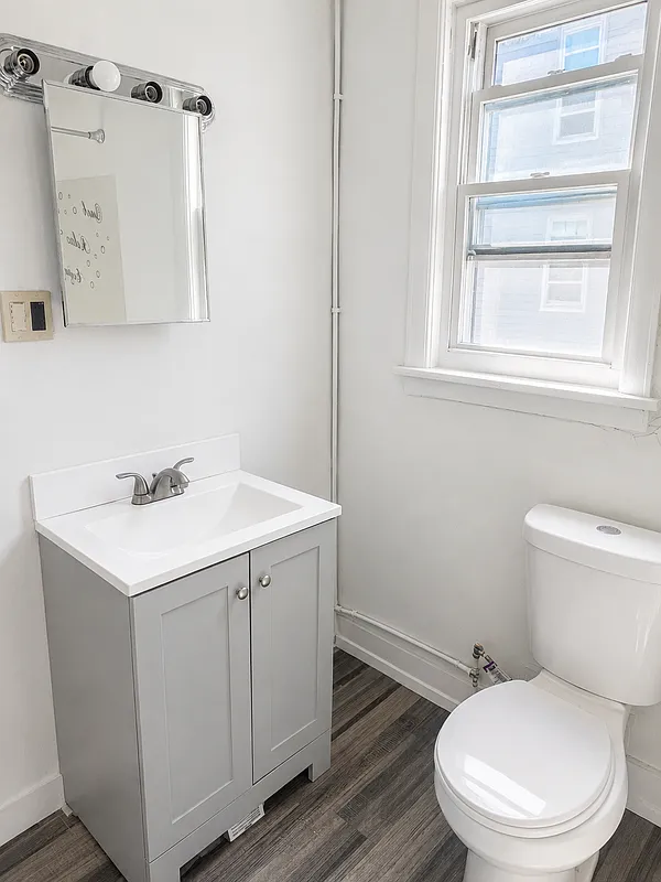 3 bed, 2.0 bath, $1,650 — Photo 3