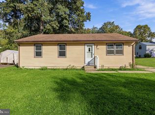 502 Elm St, Clayton, NJ 08312