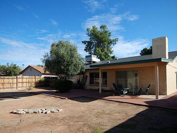 4th image of 2748 S Las Palmas