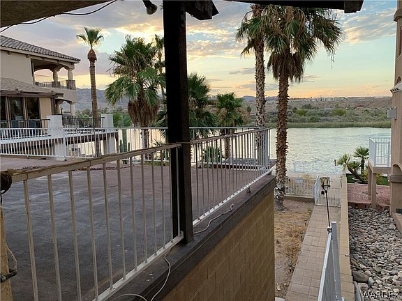 4th image of 895 Riverfront Drive