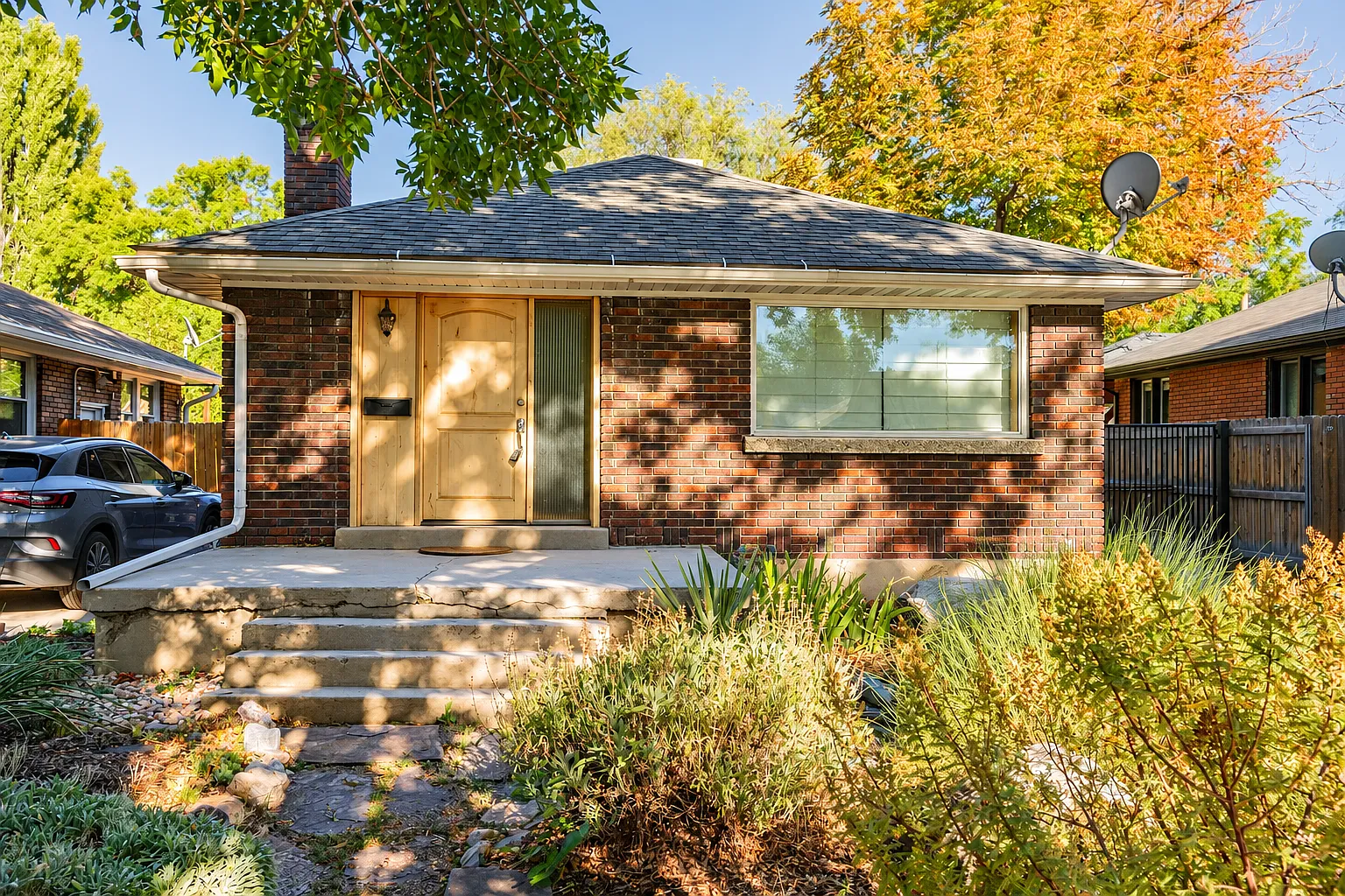 1621 Denver Street - 1 — Photo 1