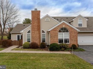 19 Woolsey Ct, Pennington, NJ 08534