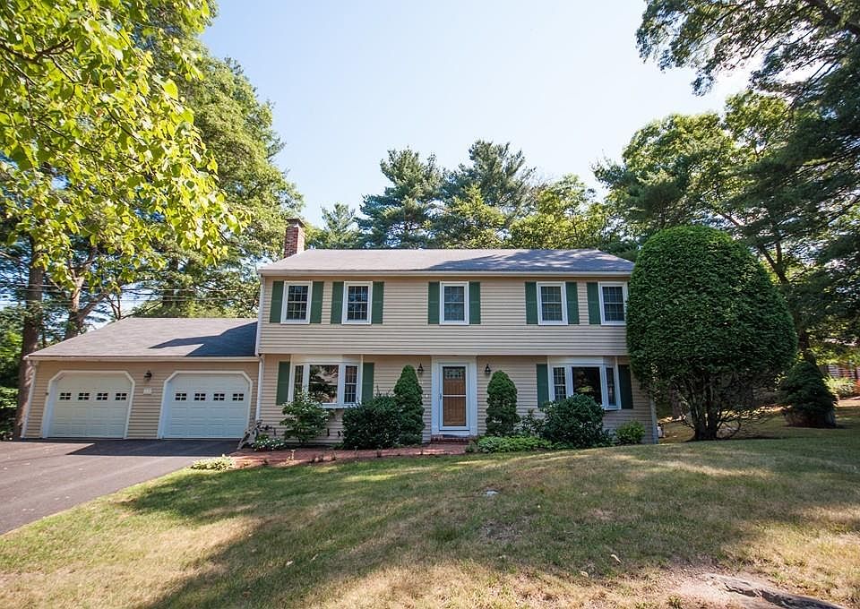 1st image of 13 Oak Hill Rd