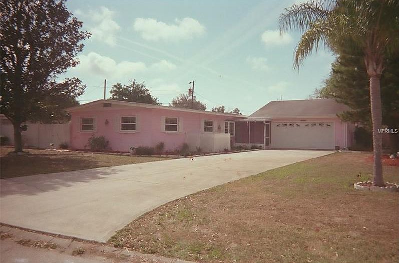 1st image of 8712 Magnolia Dr