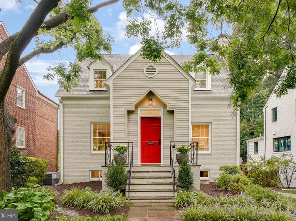 4512 Van Ness St NW, Washington, DC 20016