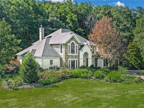 920 Sonny Ln, Richlandtown, PA 18955