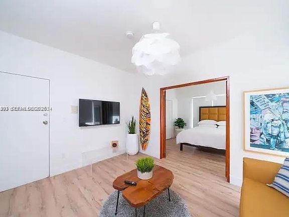 4th image of 227 1st St #7